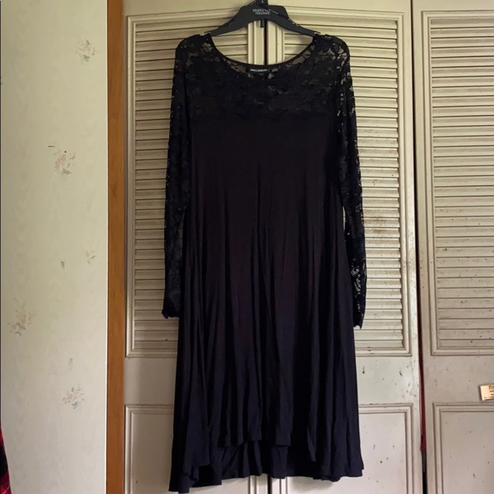 Women’s Black Lace Dress